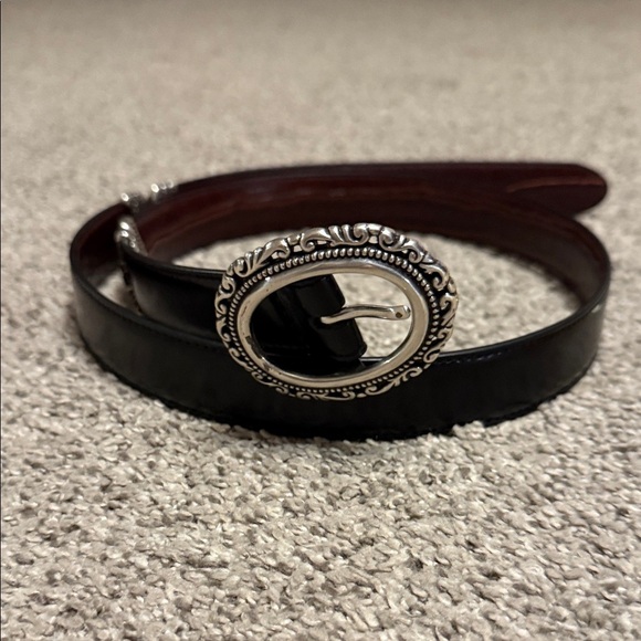 Accessories - Stylish Black /Brown reversible Belt with Ornate Silver Buckle